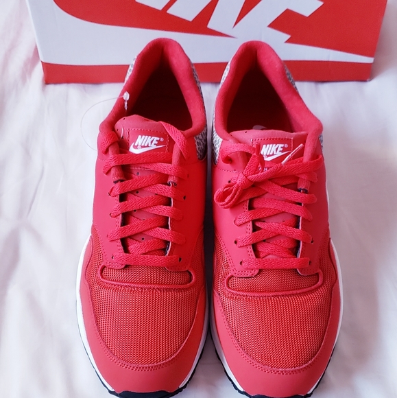 Nike Air Safari - Picture 2 of 7